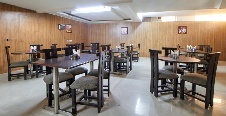 Smart Plaza Delhi Airport Hotel 4*