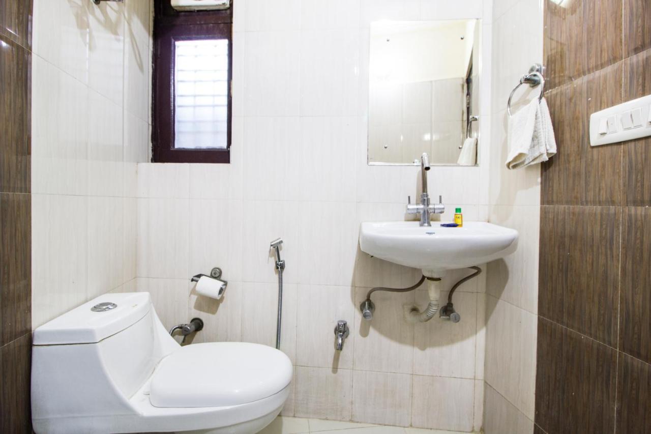 Fabhotel Luck Residency Delhi Airport Hotel