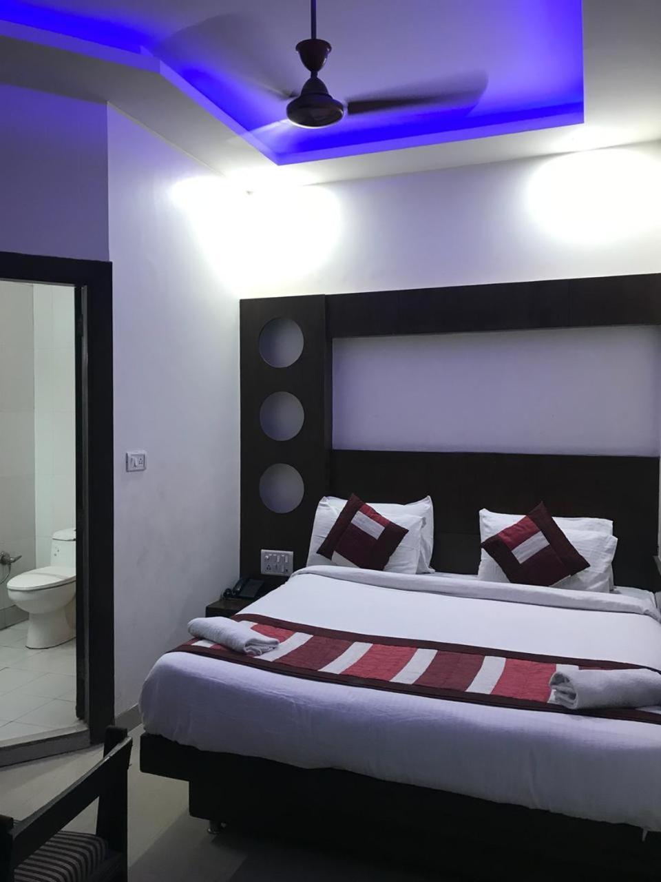 Hotel A One By Alsafar India