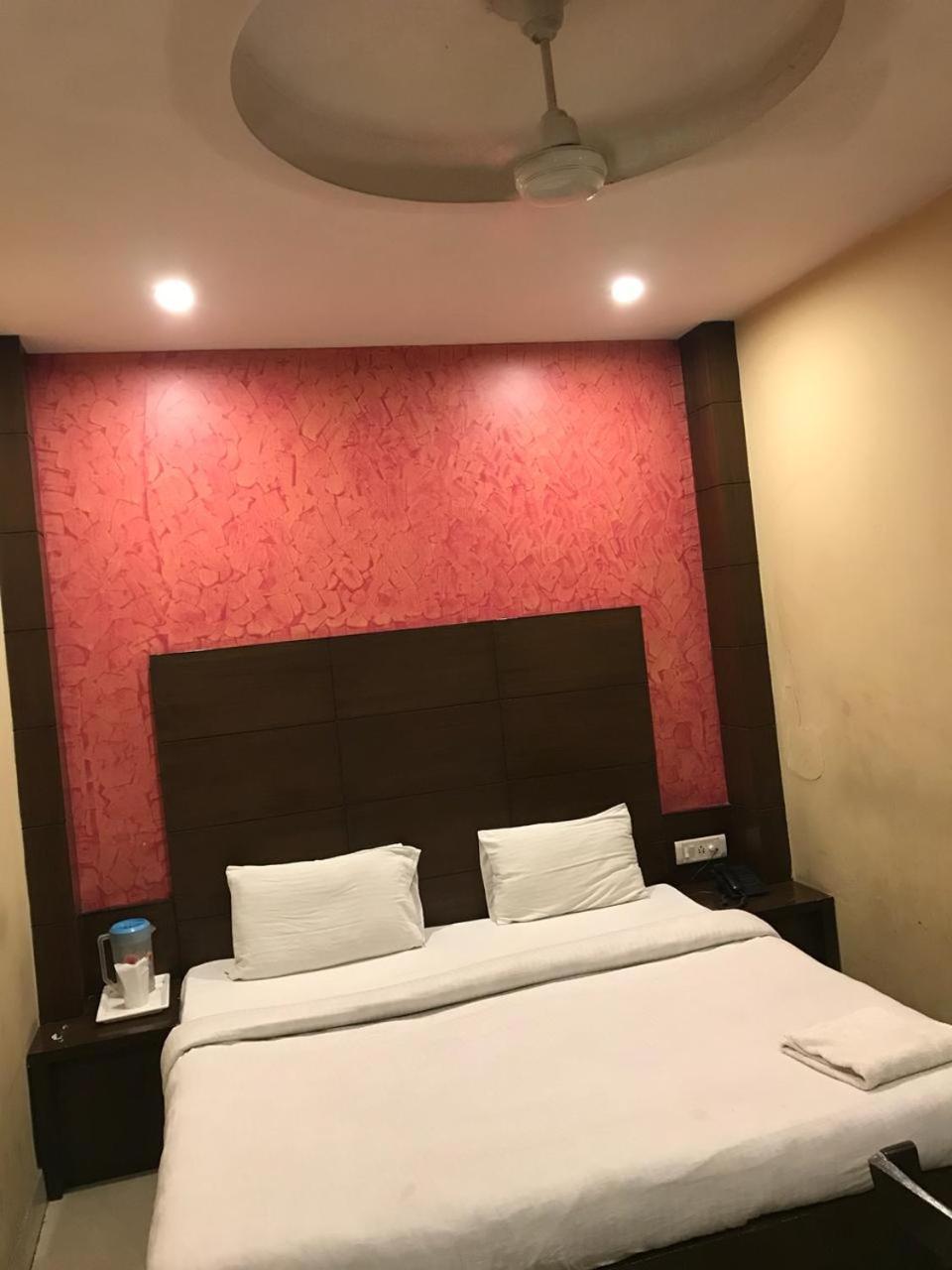Hotel A One By Alsafar India 3*
