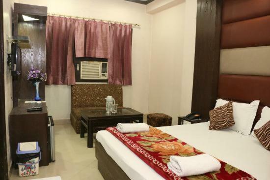 Maharaja Continental Hotel