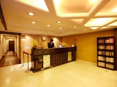 Hotel The Class, Delhi Airport 3*