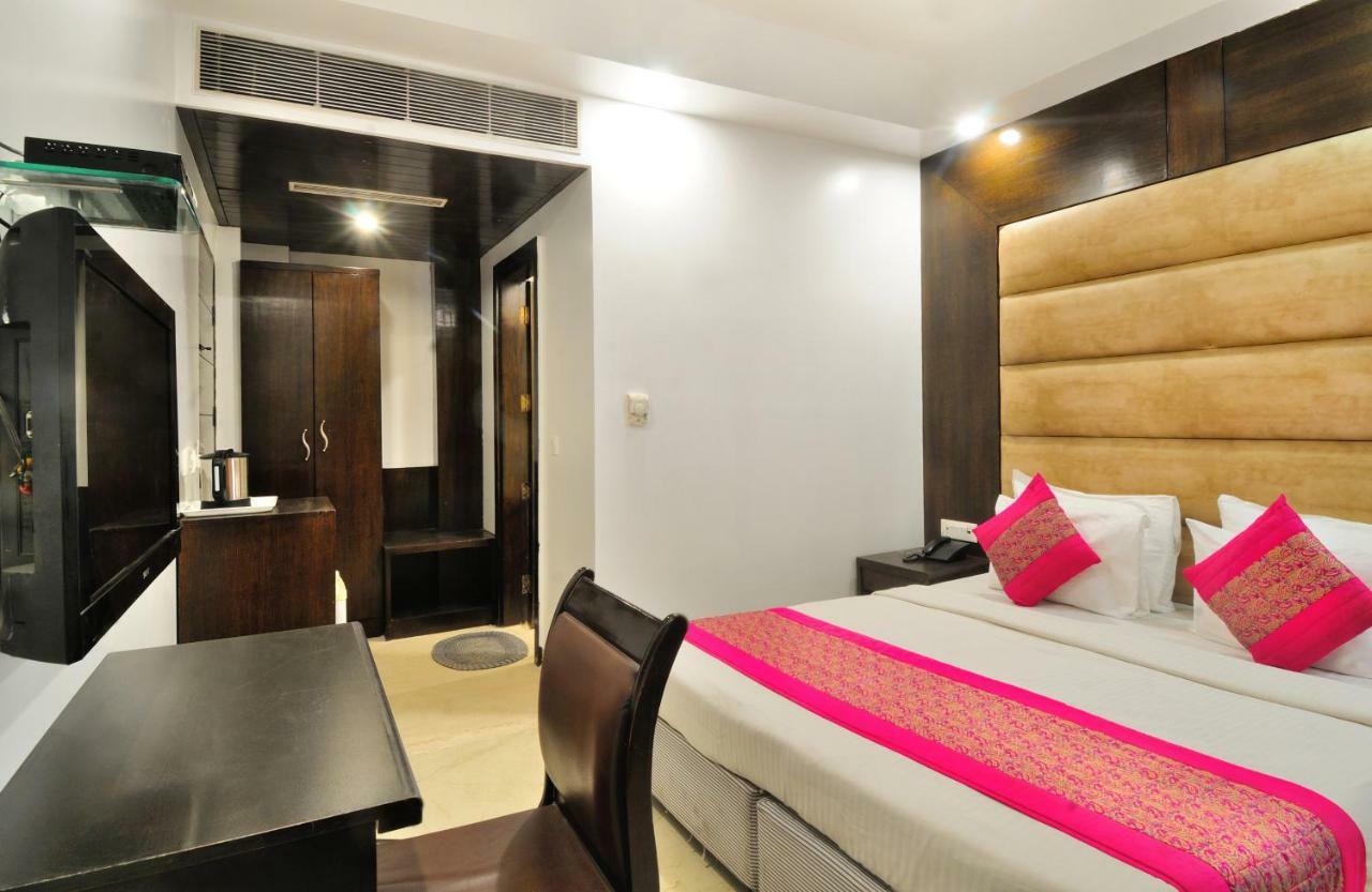 Benz International 3* Delhi (National Capital Territory of India)