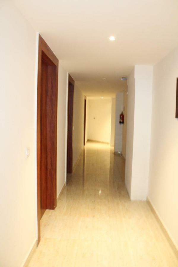 Hotel Red Crown New Delhi