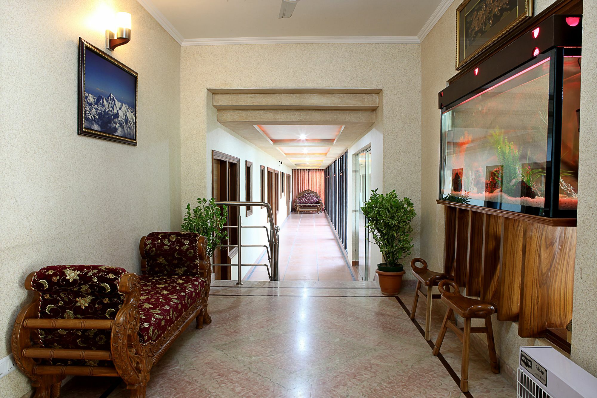 Inn Indira International