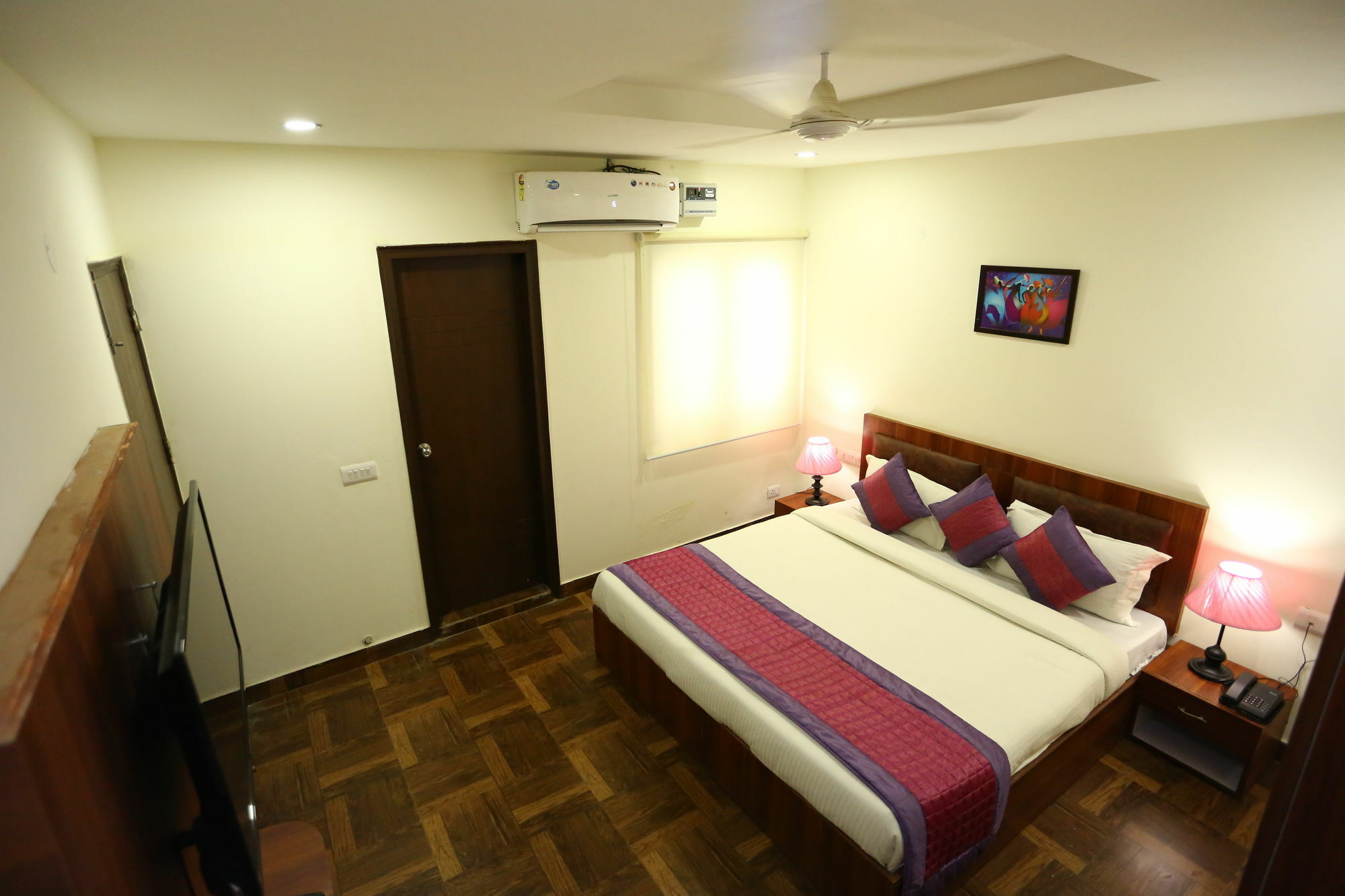 Clayton Near Igi Airport Delhi Hotel 3*