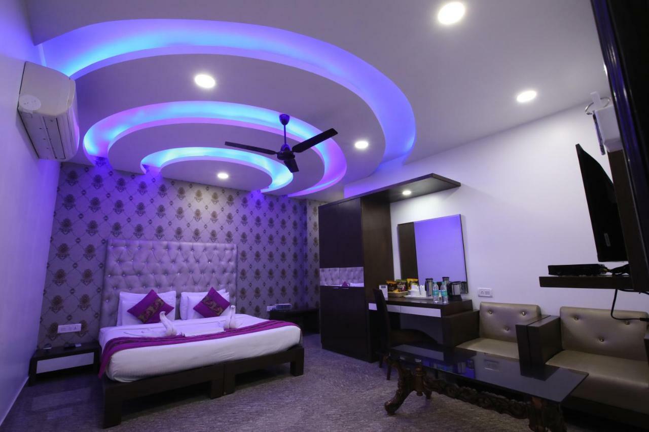 Hotel Surya International 3*