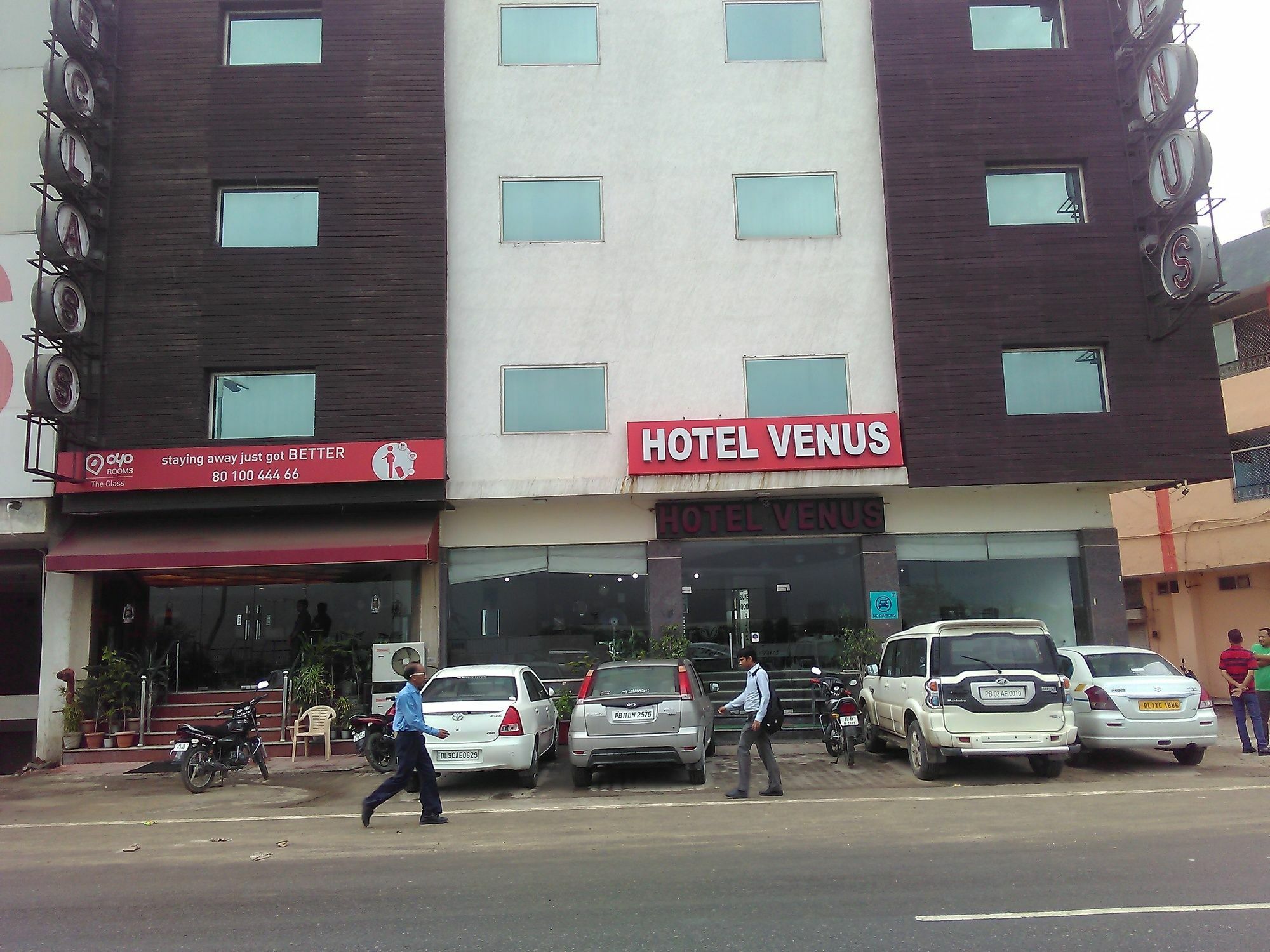 Hotel Smart Plaza Delhi Airport Nova Deli