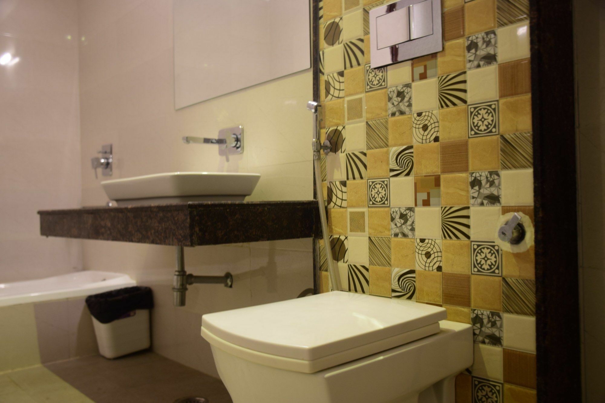 Fabhotel Star Delhi Airport Hotel 3*