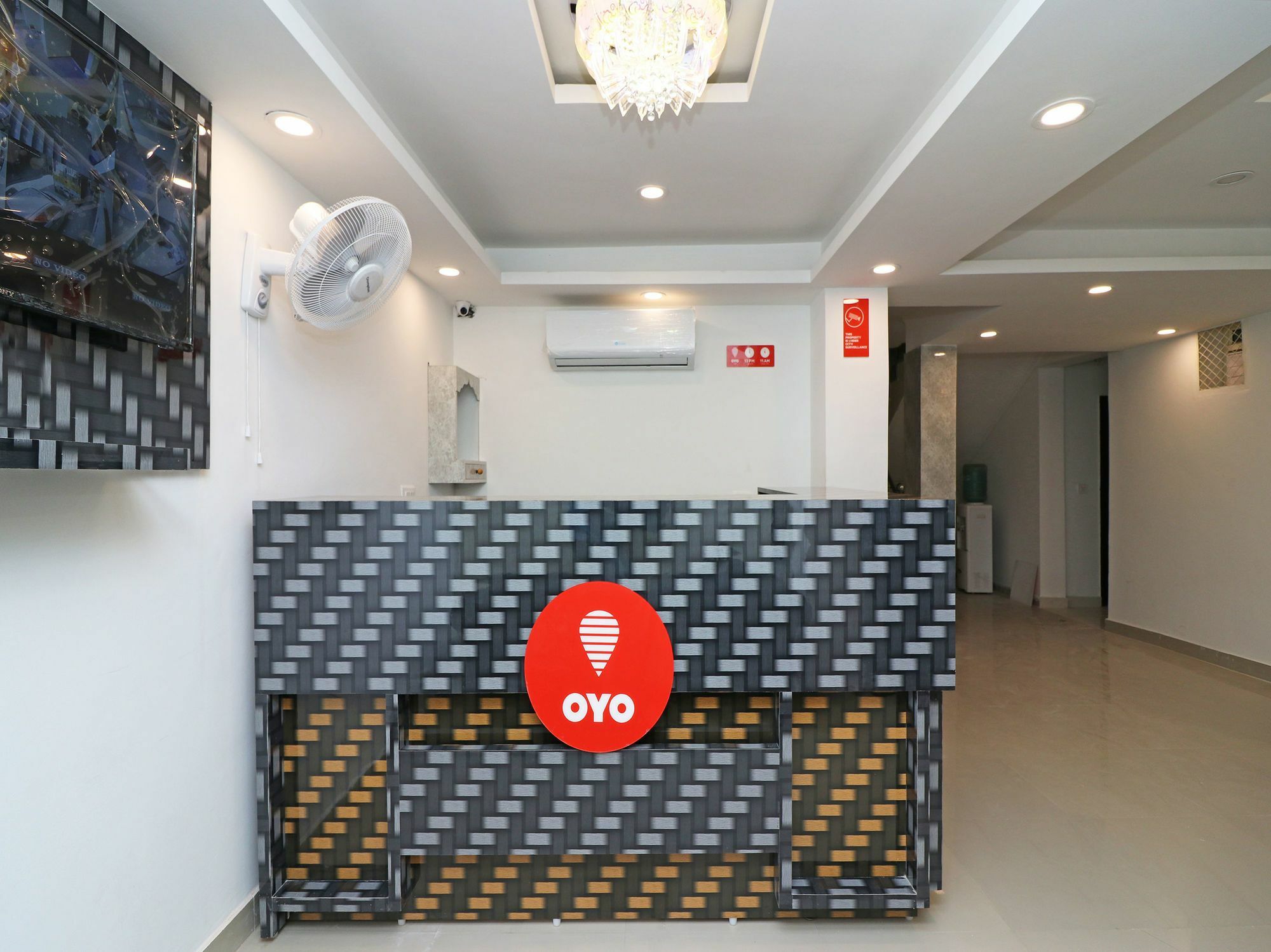 Oyo 13658 Tanish Palace 3* New Delhi