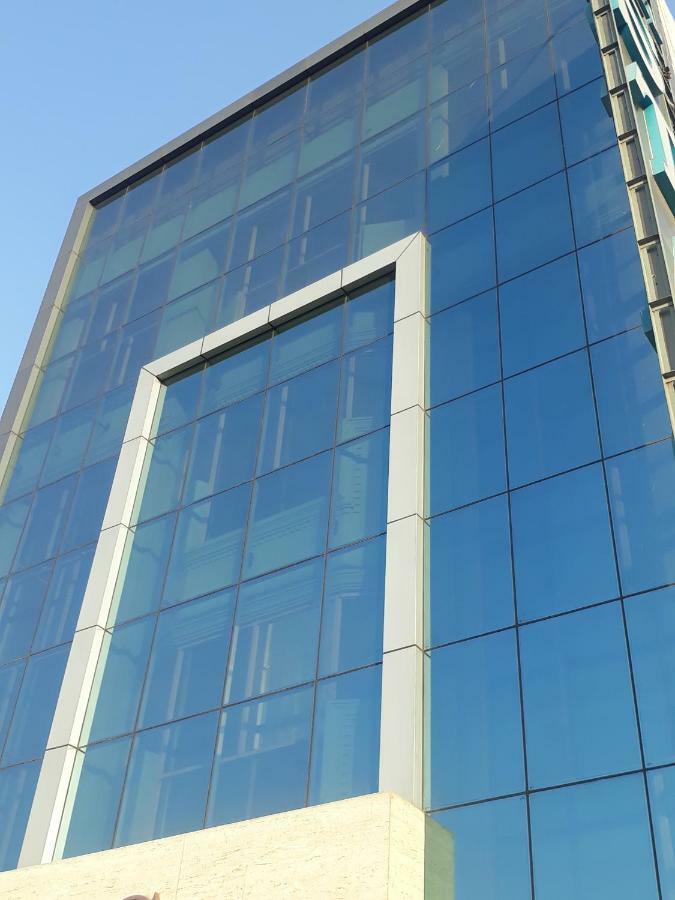 Star By Star Group- Near Delhi Airport Hotel