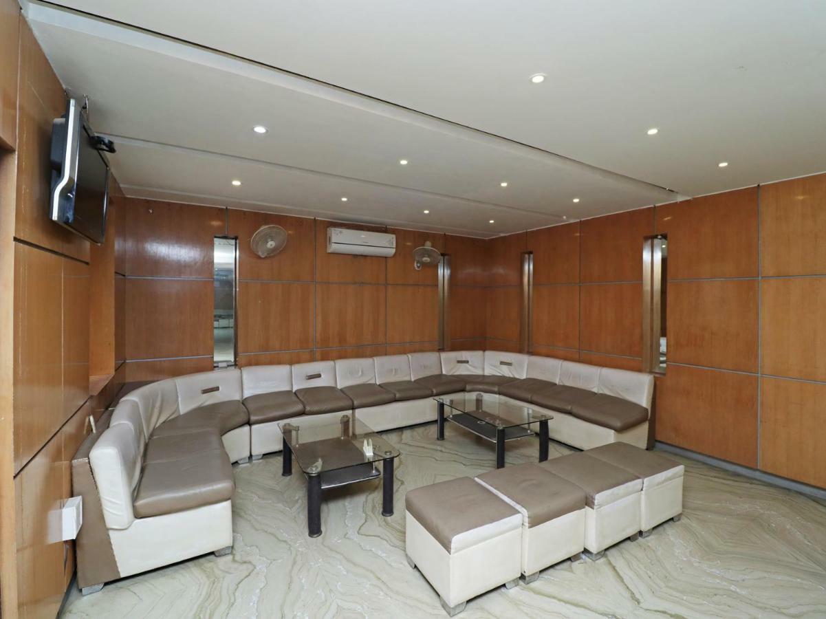 Hotel Oyo 8751 Shoba