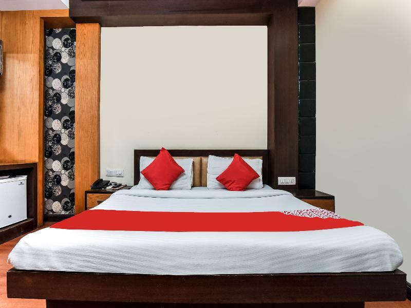 O Kochar Plaza 3*