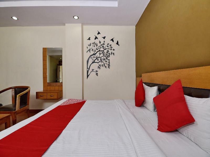 Oyo 305 Rajdeep Palace Delhi (National Capital Territory of India)