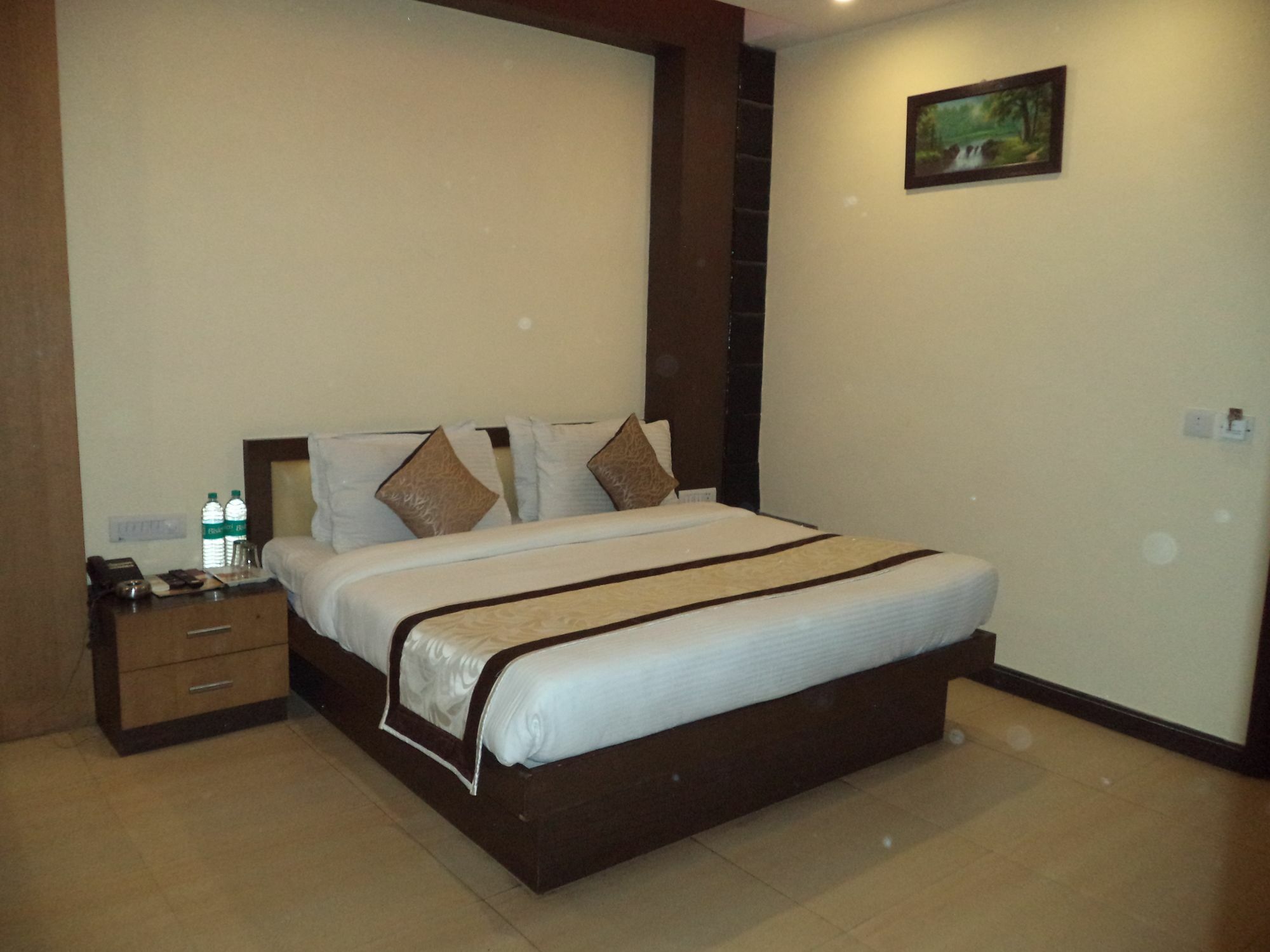 O Kochar Plaza 3*