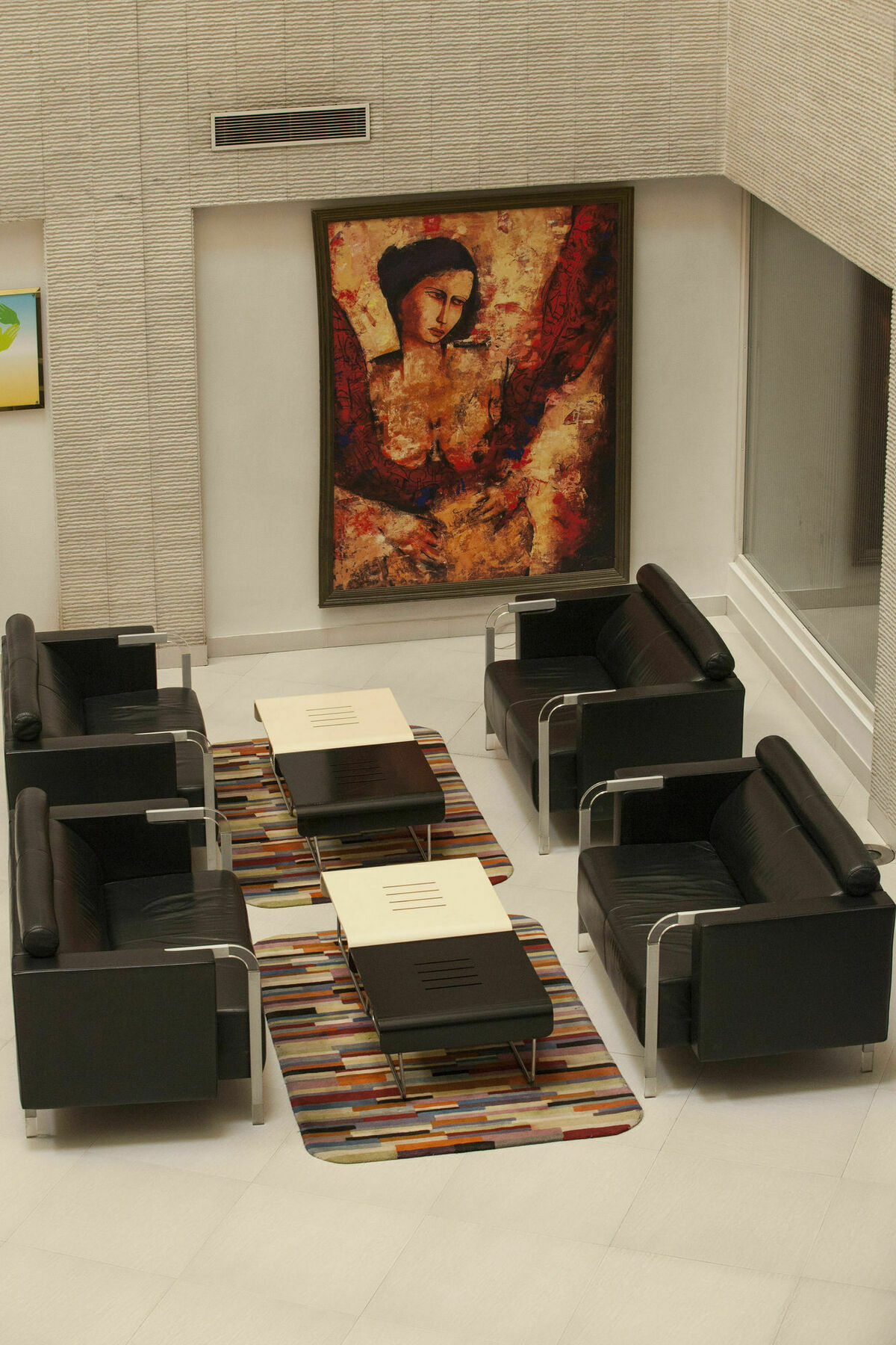 Avalon Courtyard 4* New Delhi