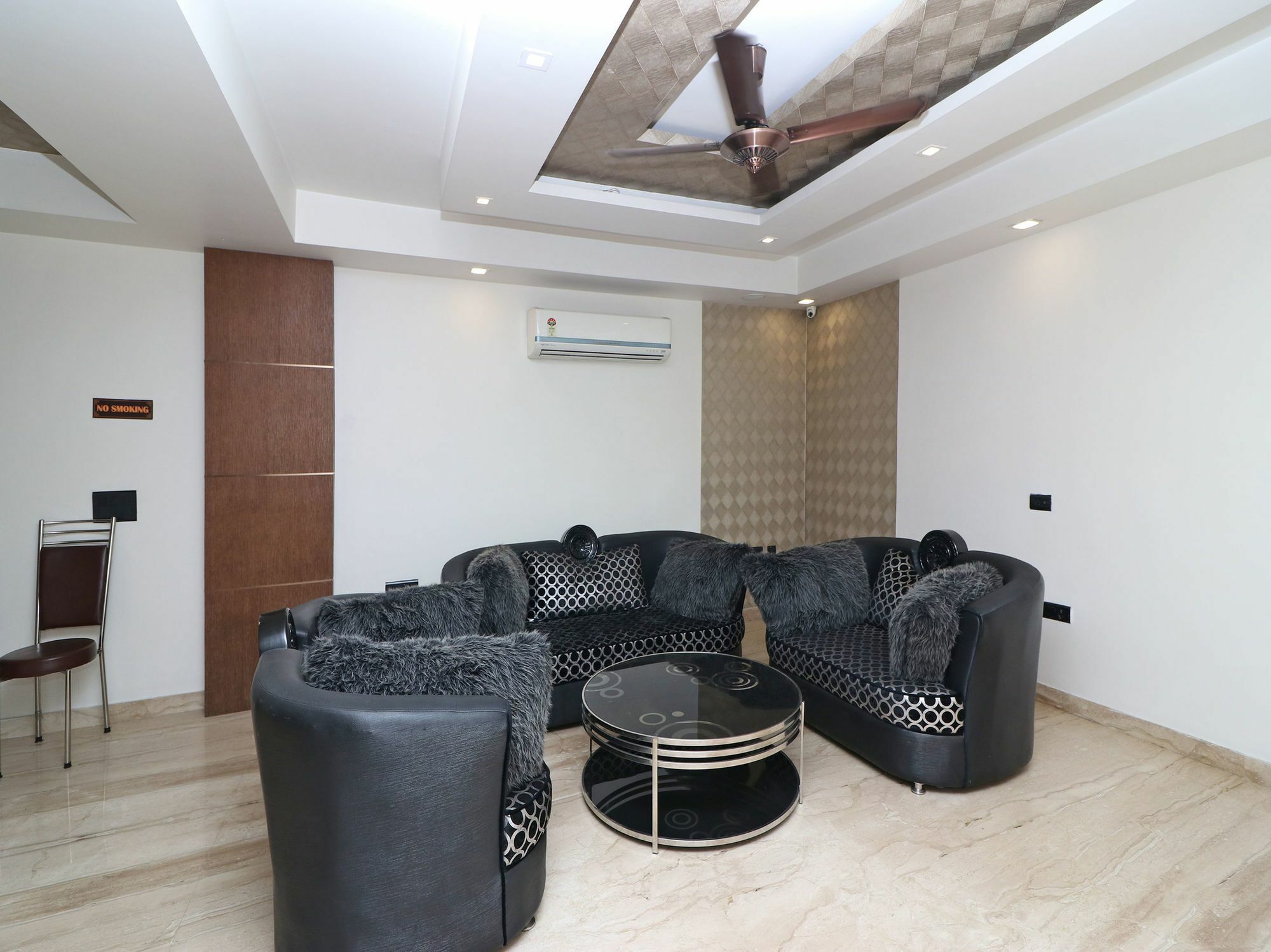 Palazzo Hotel 4*