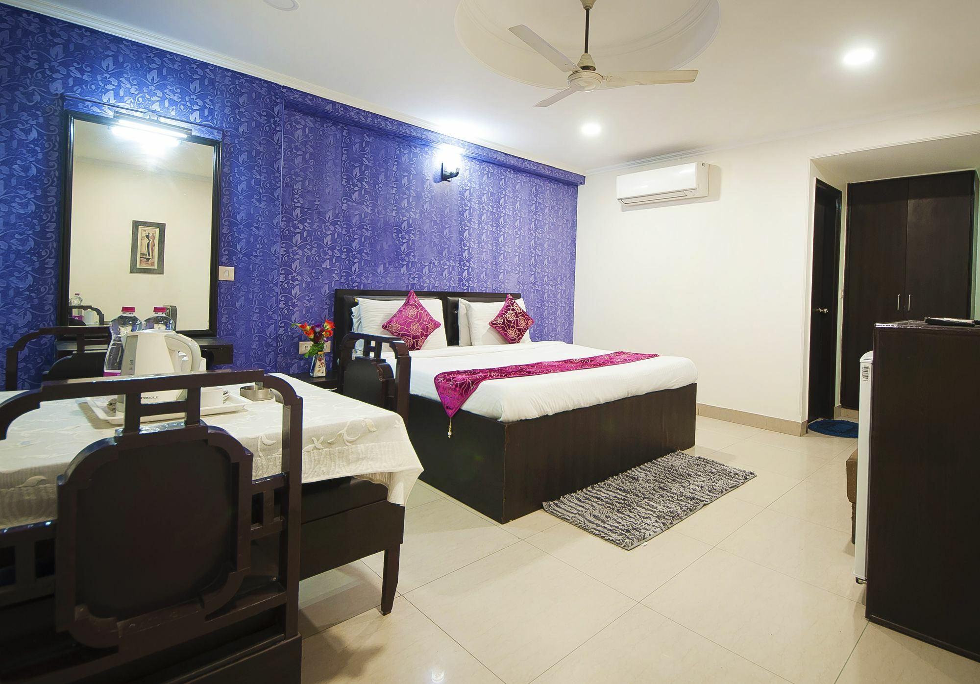 Hotel Dakha International - Karol Bagh, New
