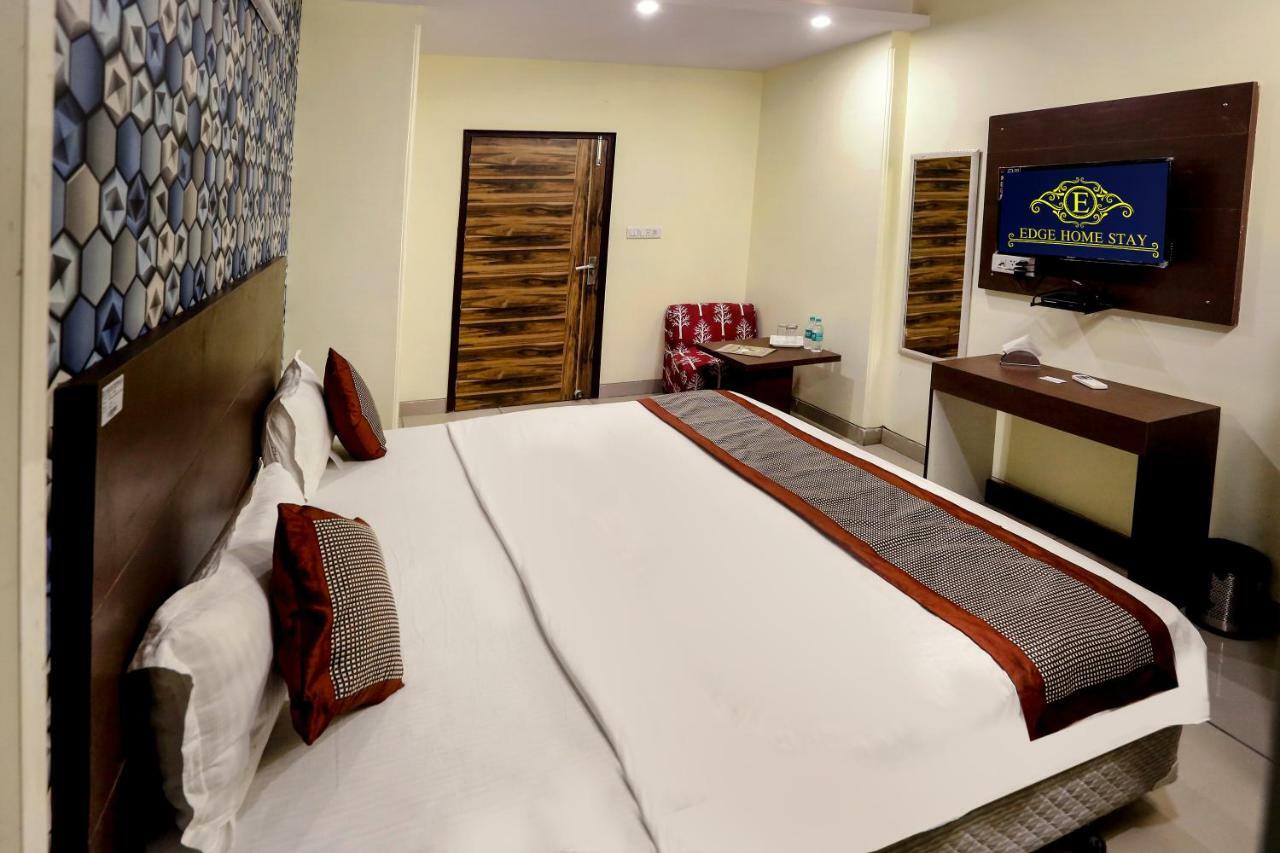 Hotel Airport Hotel Edge Home Stay