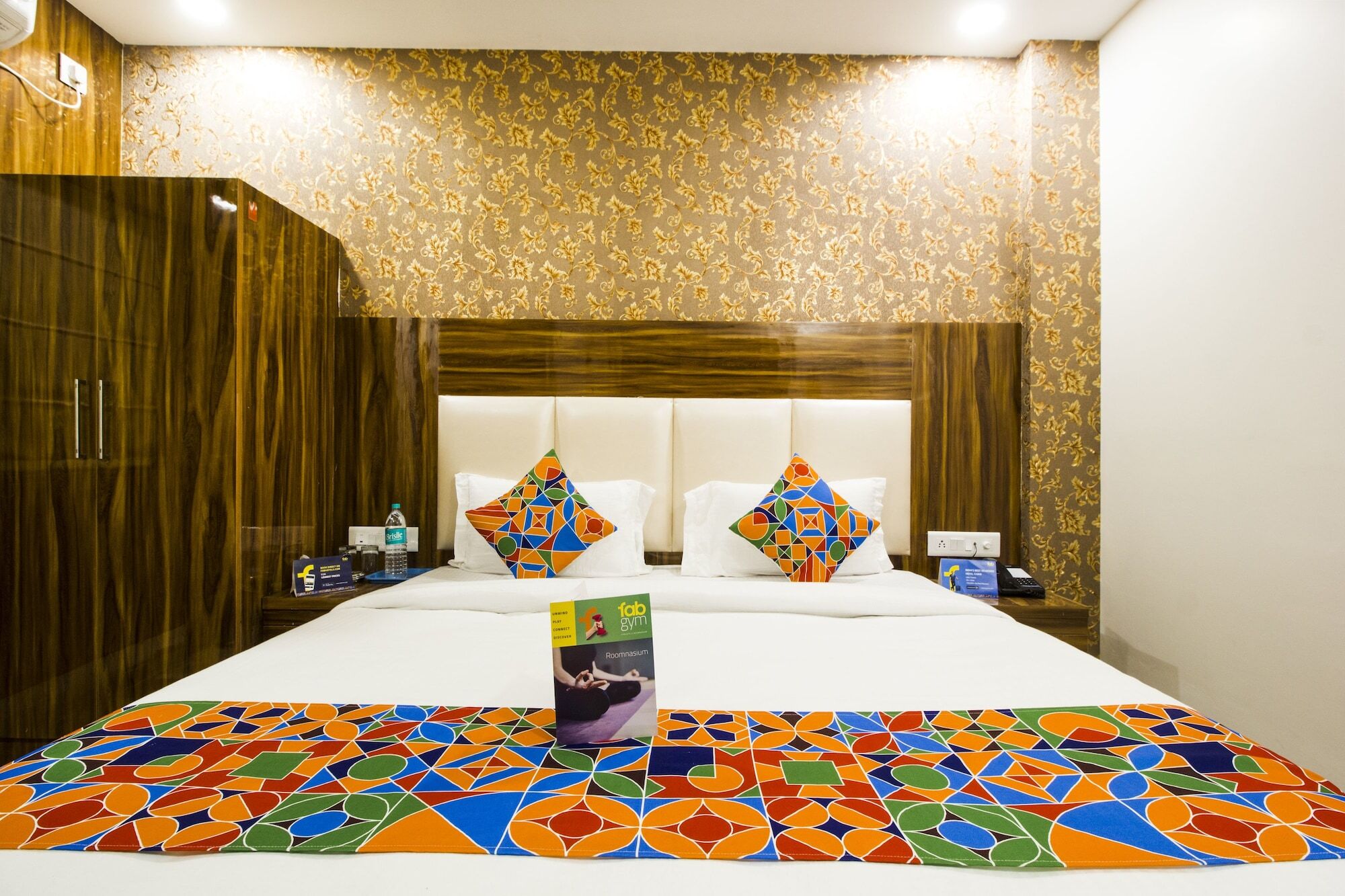 Fabhotel Olivia 3*