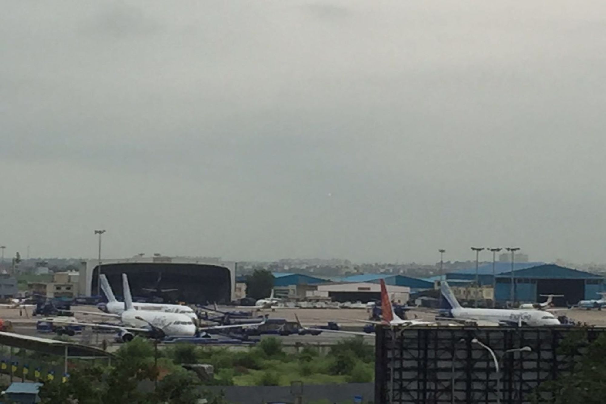 Airport 2*