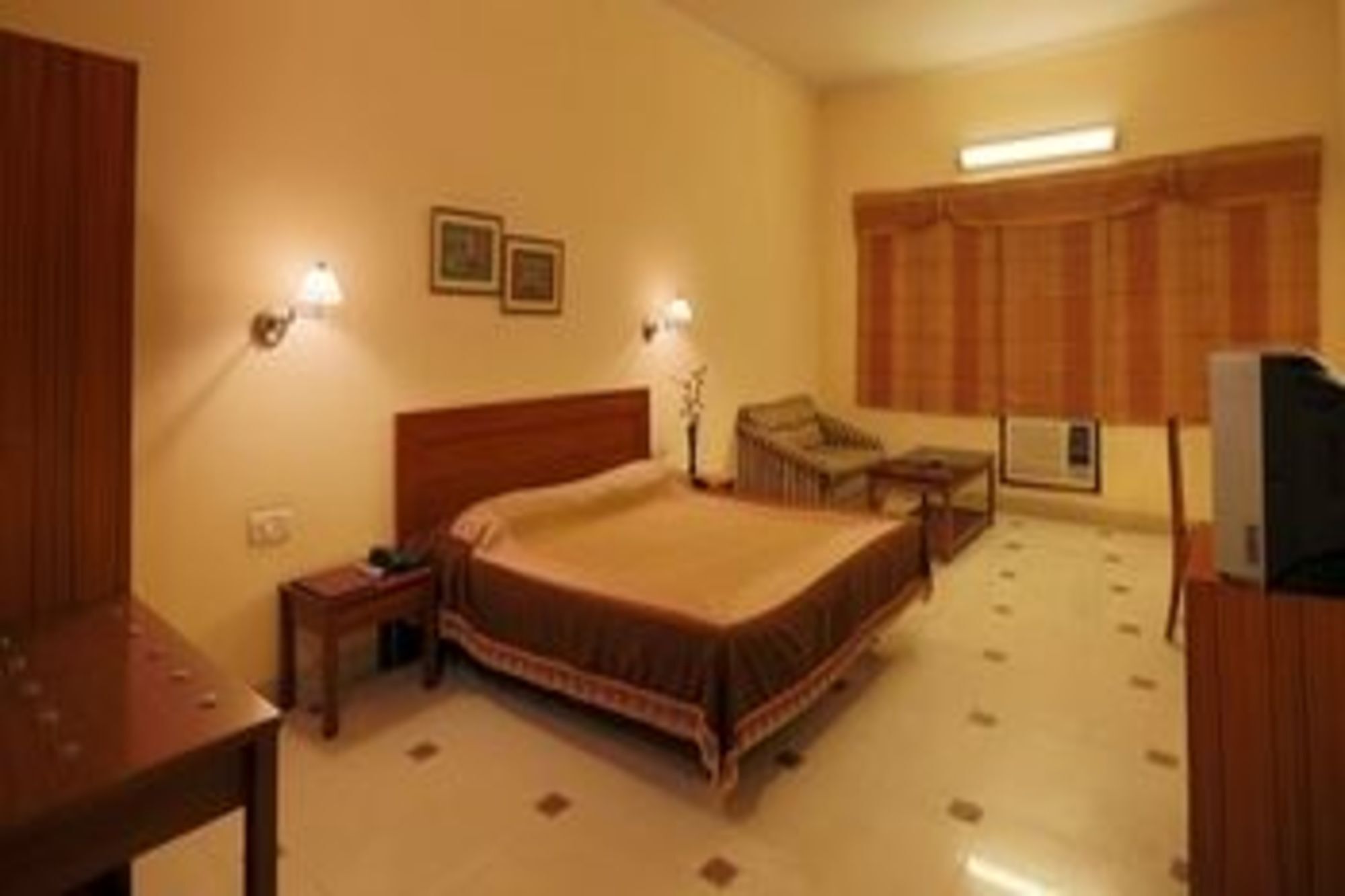 Hotel Airport