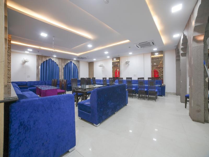 Townhouse Rivasa Regency Hotel