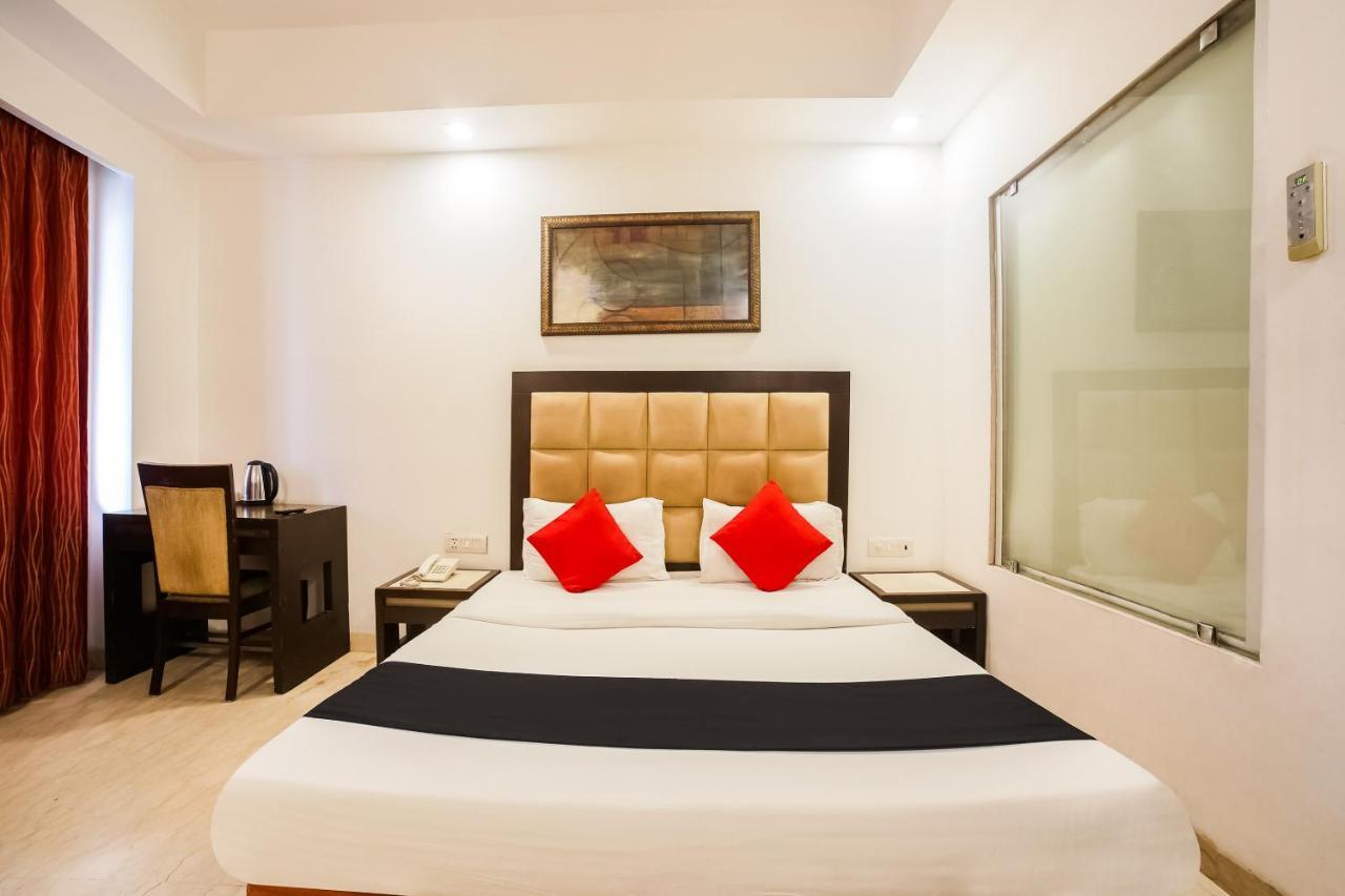 Hotel Livasa Near Blk Hospital 3*