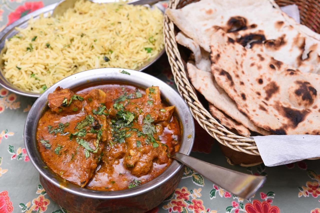 Hotel Capital O 41598 Singh Sahib Deluxe 3*