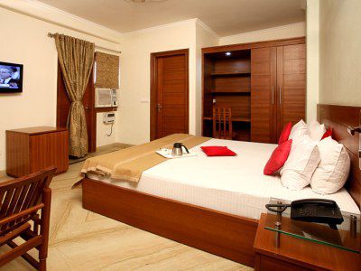 Inn Indira International 2*