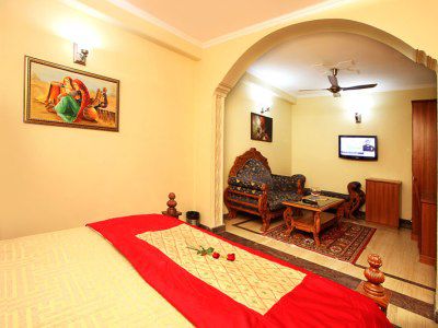 Indira International Inn 2*