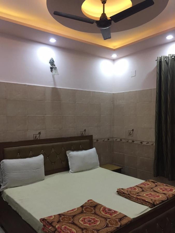 Royal Residency 3*