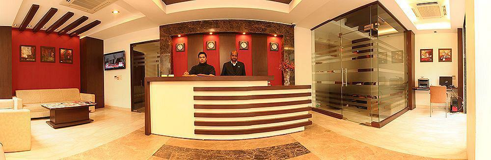 Livasa Near Blk Hospital Hotel 3*
