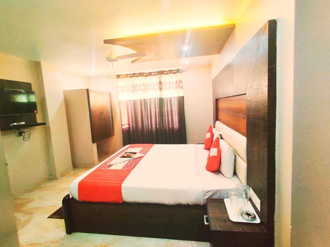 Amour By Rpi Hotel