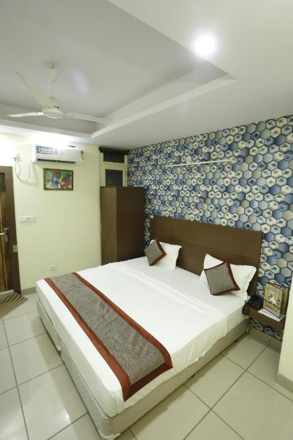 Airport Hotel Edge Home Stay 3* New Delhi