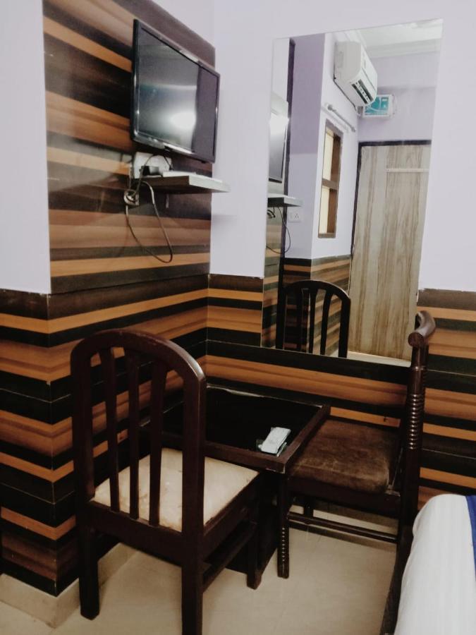 Hotel Perfect Palace