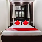 Oyo 73841 Amrit Residency