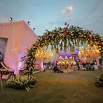 Golden Galaxy Hotels And Resorts