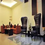 The South Hall Hotel