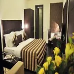 The South Hall Hotel