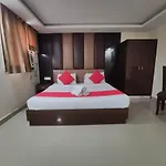 Hotel Airport Plaza