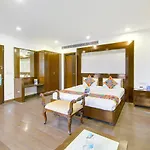 Fabhotel Bellevue
