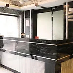 Hotel Swiss International