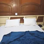 Hotel Diplomat Inn