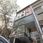 Oyo Mannat Residency Near Rohini Sector 18 Metro Station