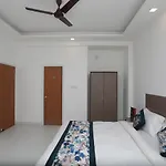Oyo Hotel Qubic Stay