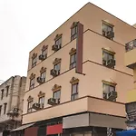 Oyo Flagship 14620 Kabila Karol Bagh