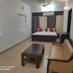 Ashu Villa Guest House