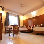Hotel Aries