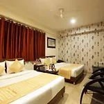 Hotel Airport Star